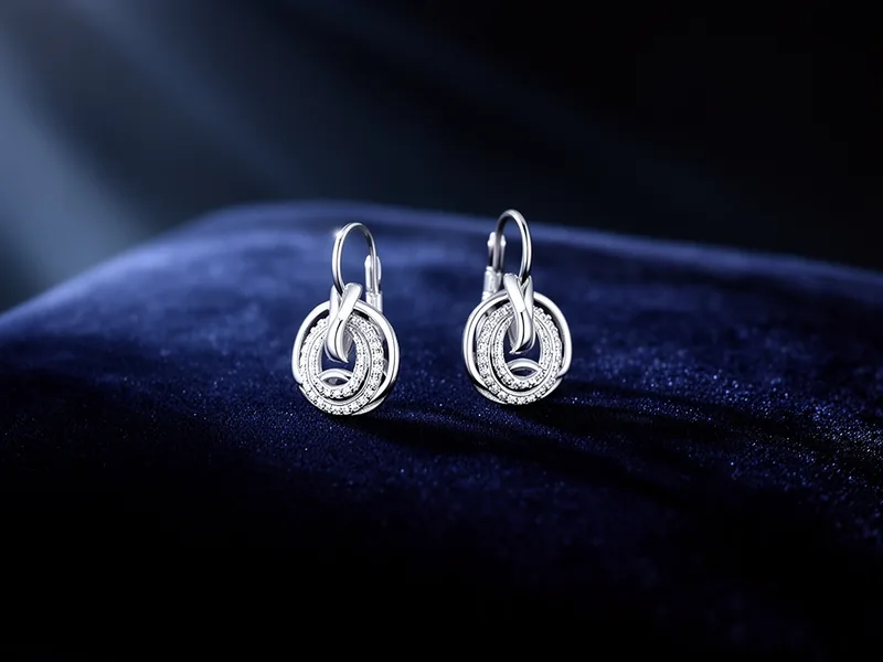 Cercei din argint 925: modele si preturi